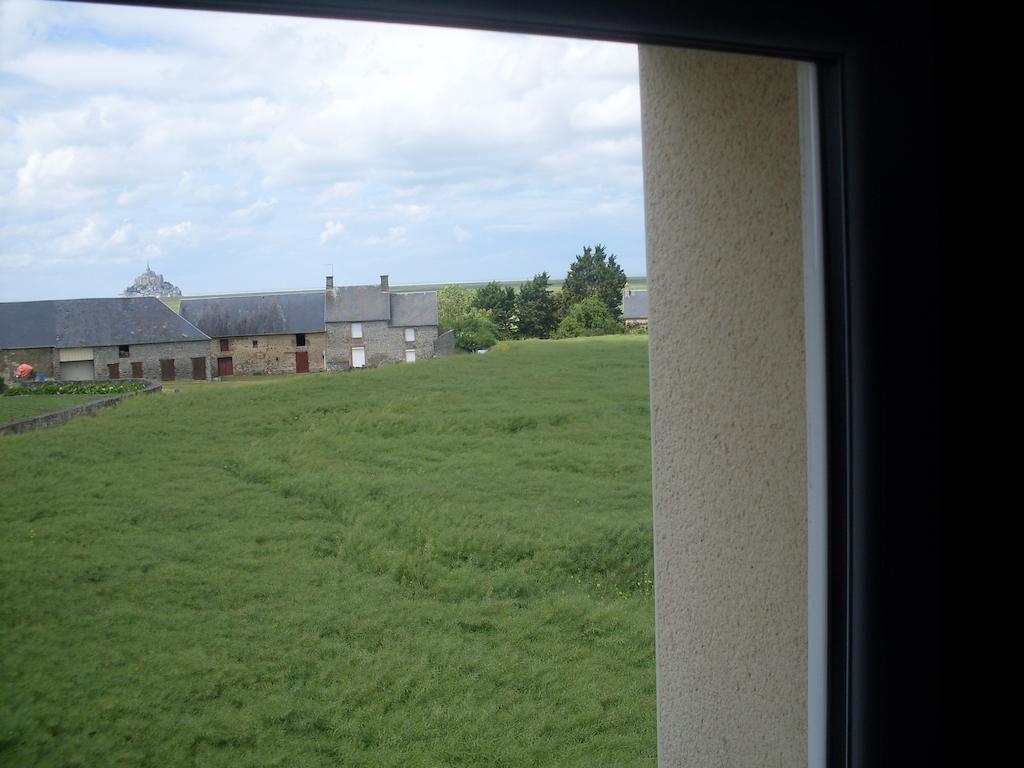 Chambres D'Hotes Au Saint Avit Huisnes-sur-Mer Exterior foto